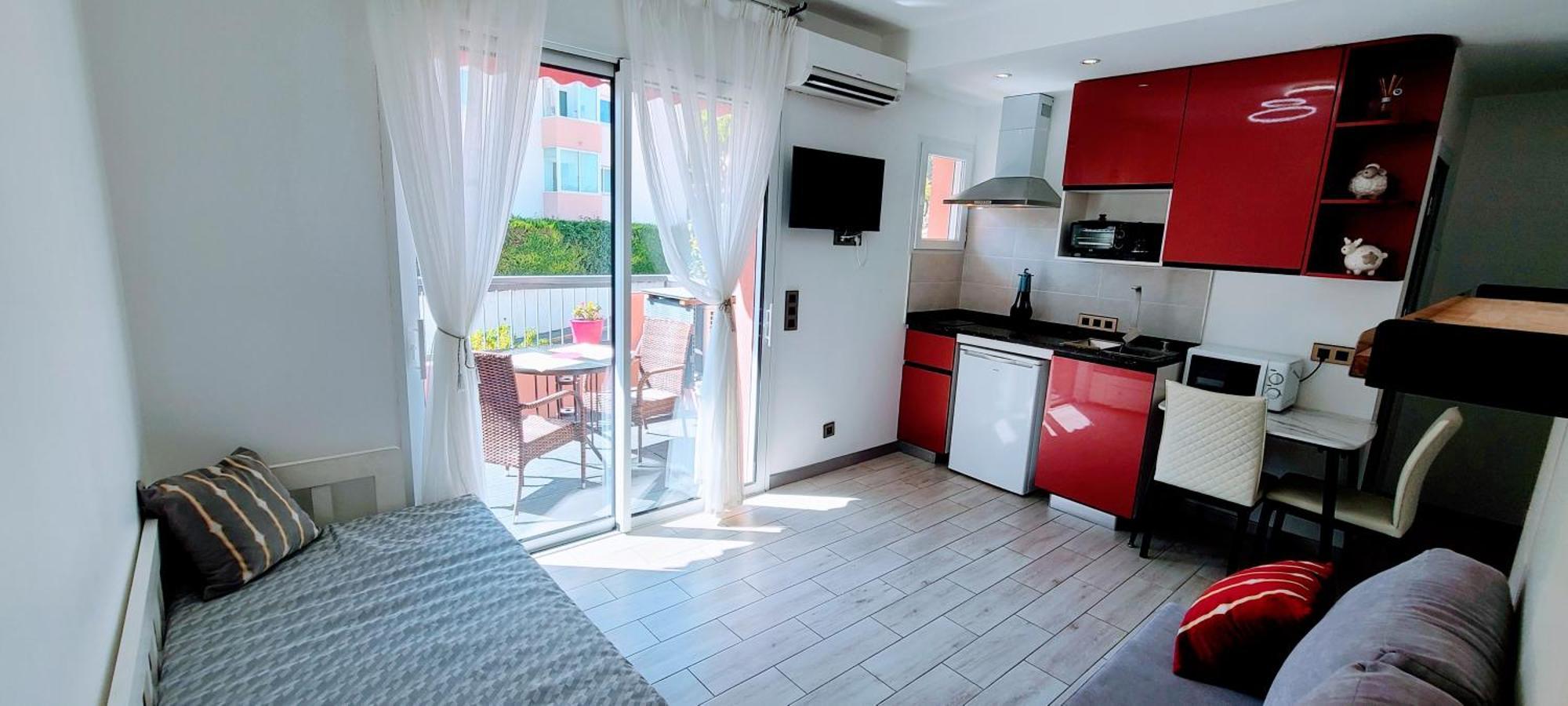 Reve Azur Studio 6 A Deux Pas De La Mer Parking Wifi Cagnes-sur-Mer Luaran gambar